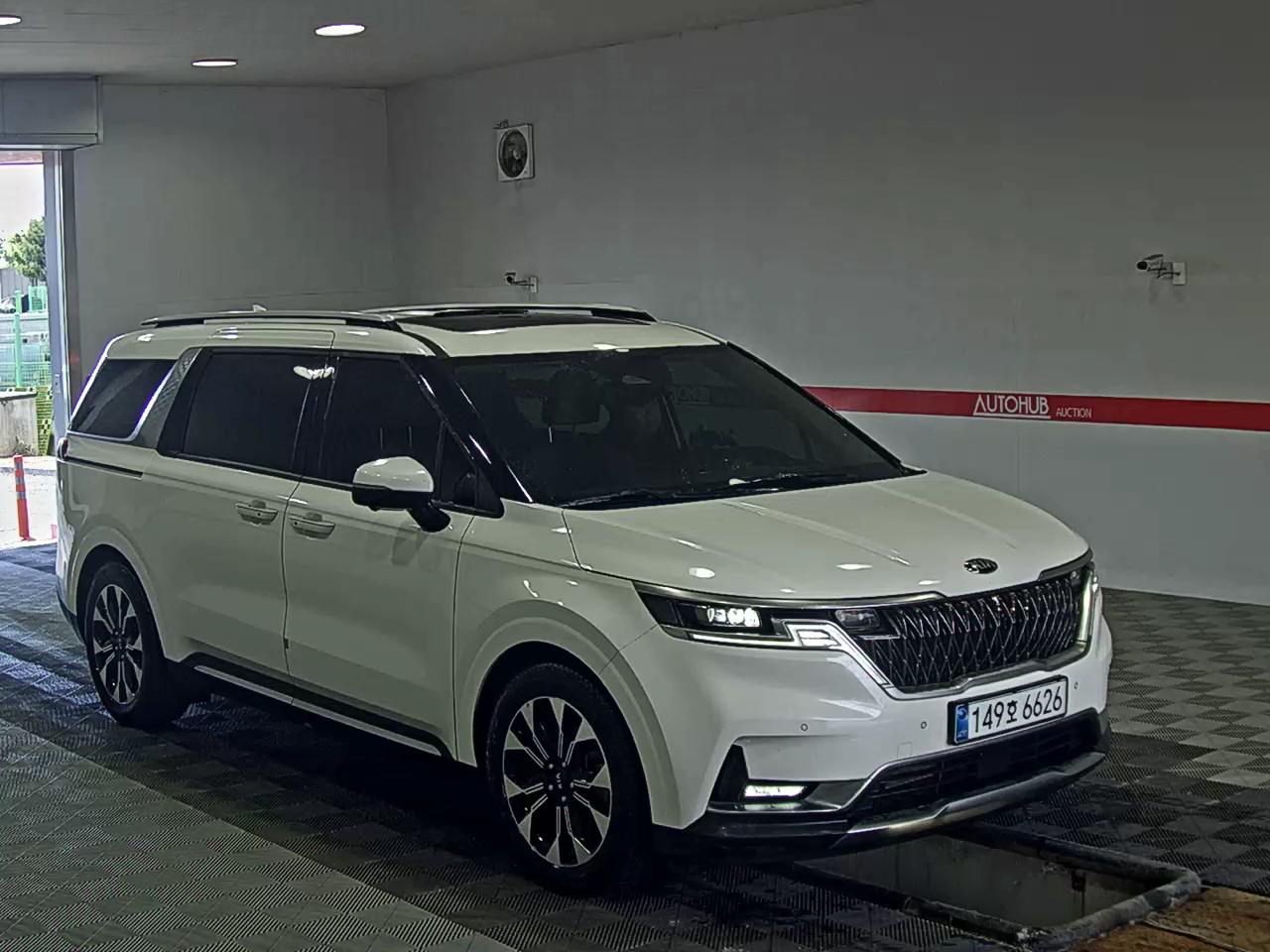 Kia SEDONA 2021 - Image 2
