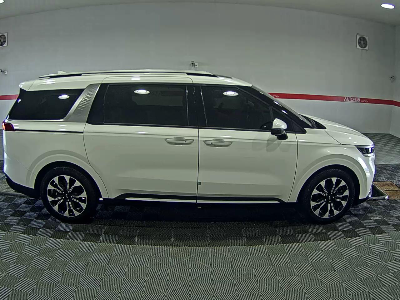 Kia SEDONA 2021 - Image 3