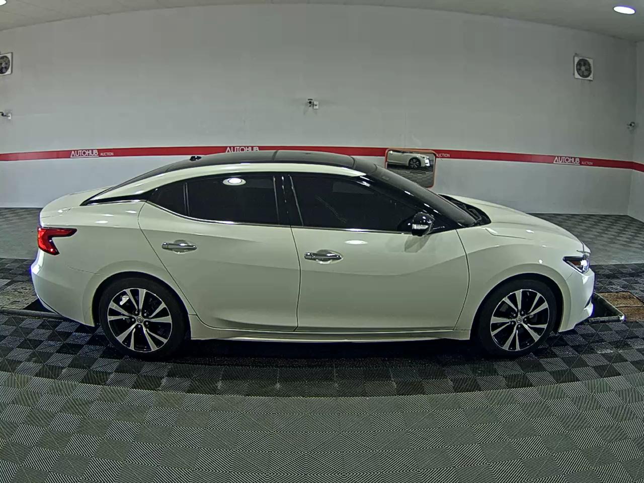 Nissan Maxima 2018 - Image 3