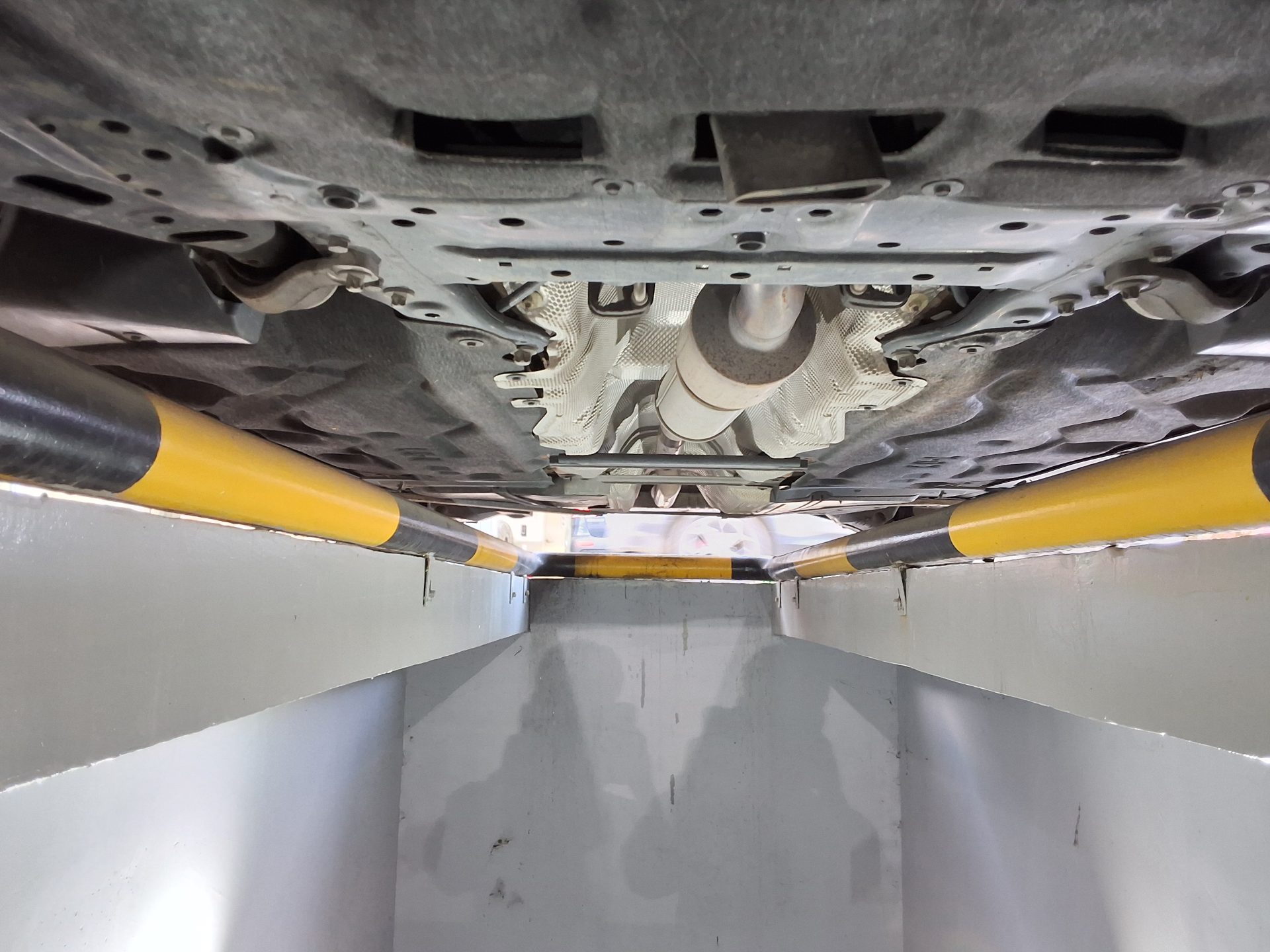BMW MINI 2023 - Image 19