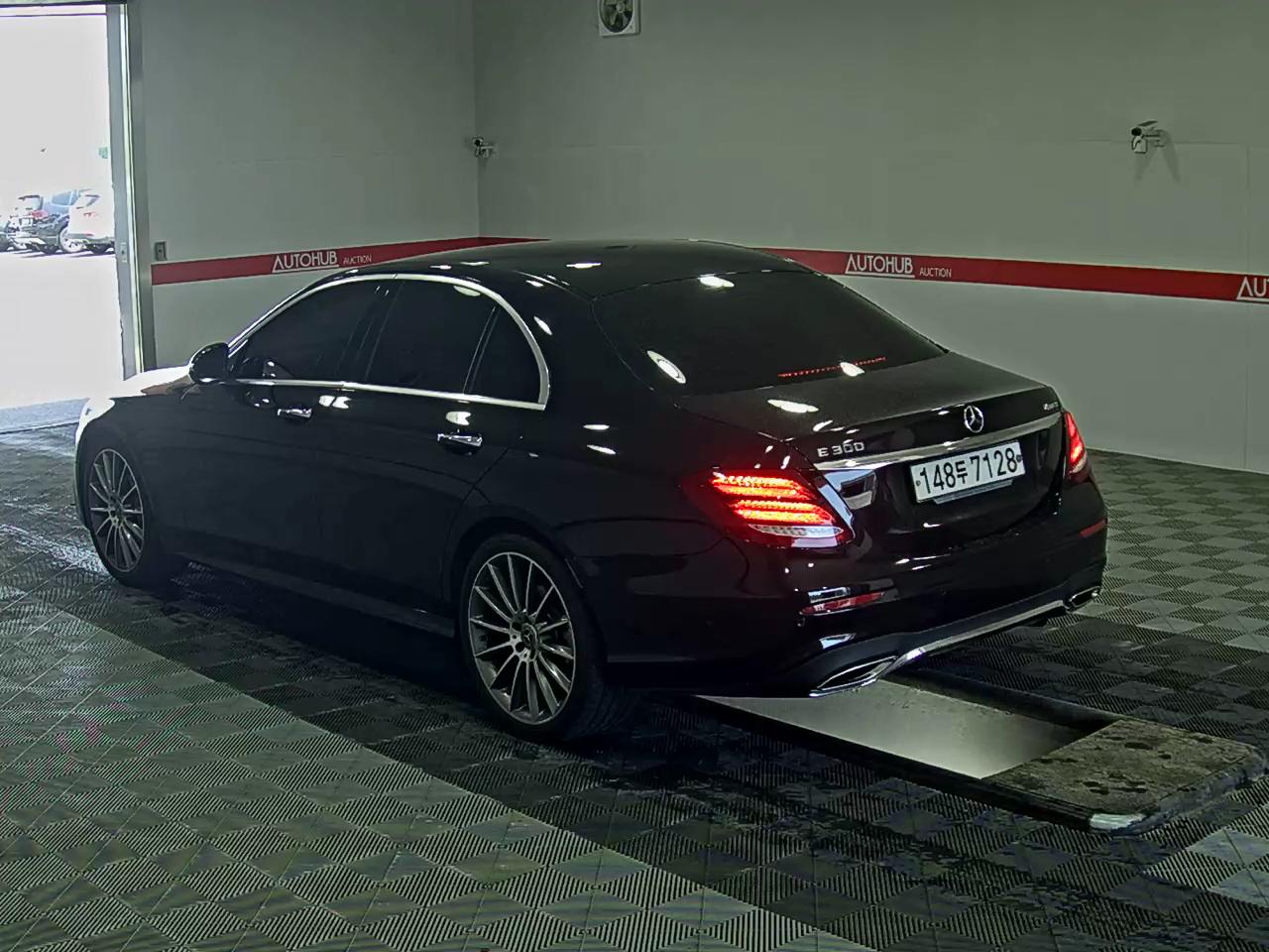 Mercedes-Benz E-Class 2018 - Image 5