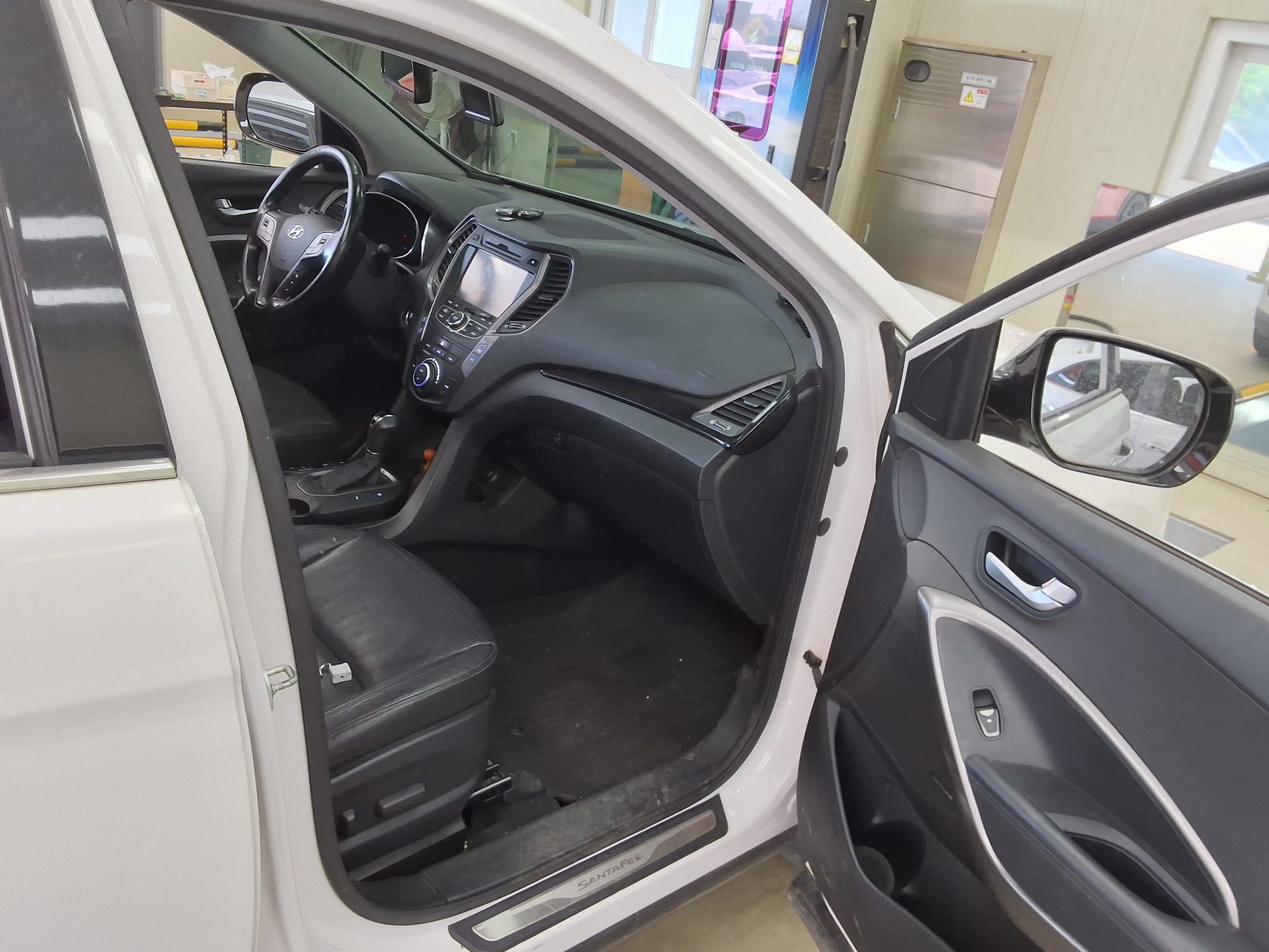 Hyundai Santa Fe 2013 - Image 13