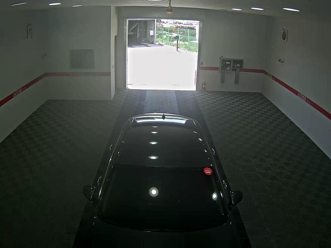 Hyundai Genesis 2021 - Image 6