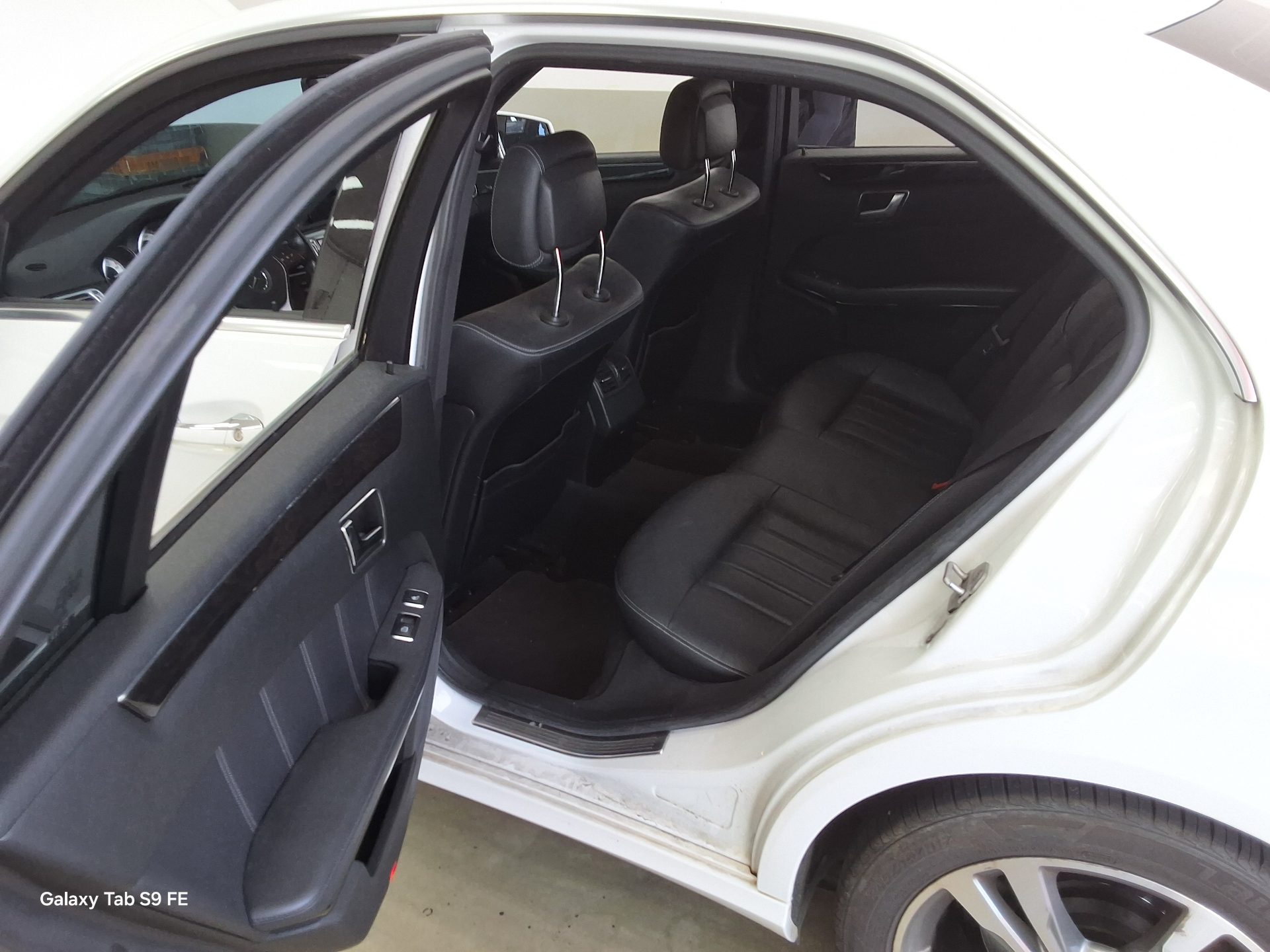 Mercedes-Benz E-Class 2014 - Image 11