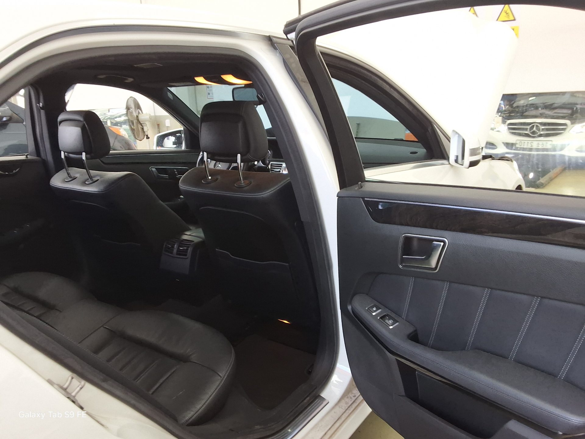 Mercedes-Benz E-Class 2014 - Image 12
