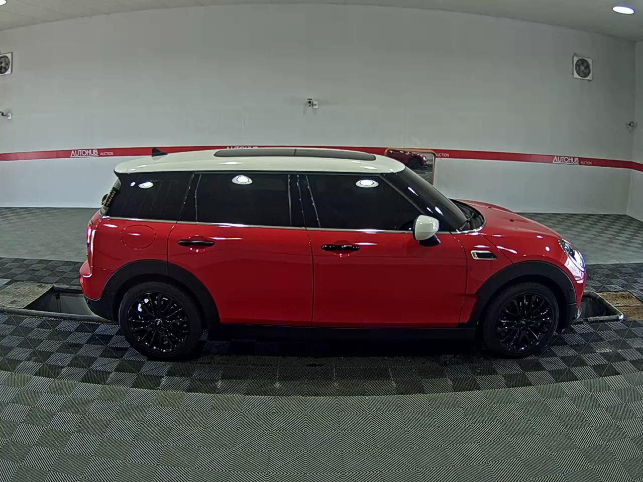 BMW MINI 2023 - Image 3