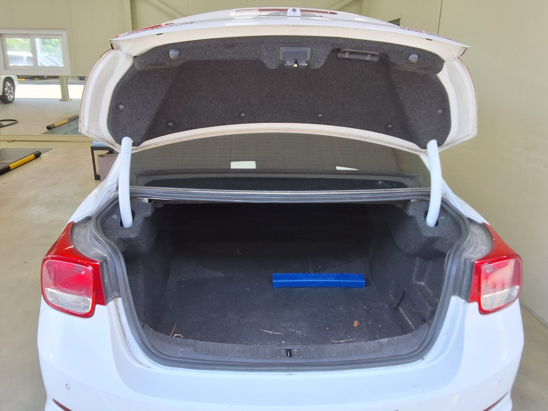 Chevrolet Malibu 2012 - Image 14