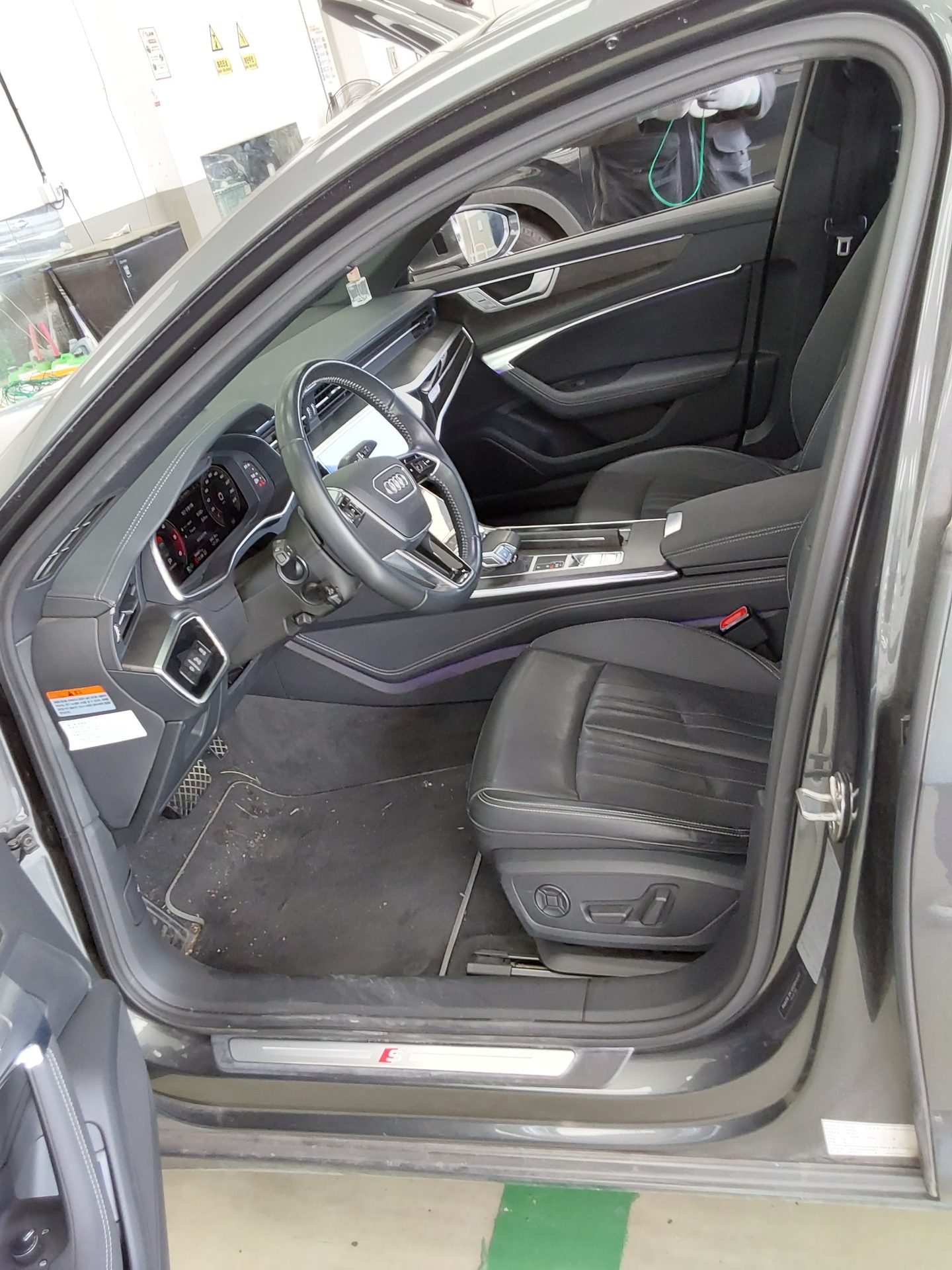 Audi A6 2021 - Image 9