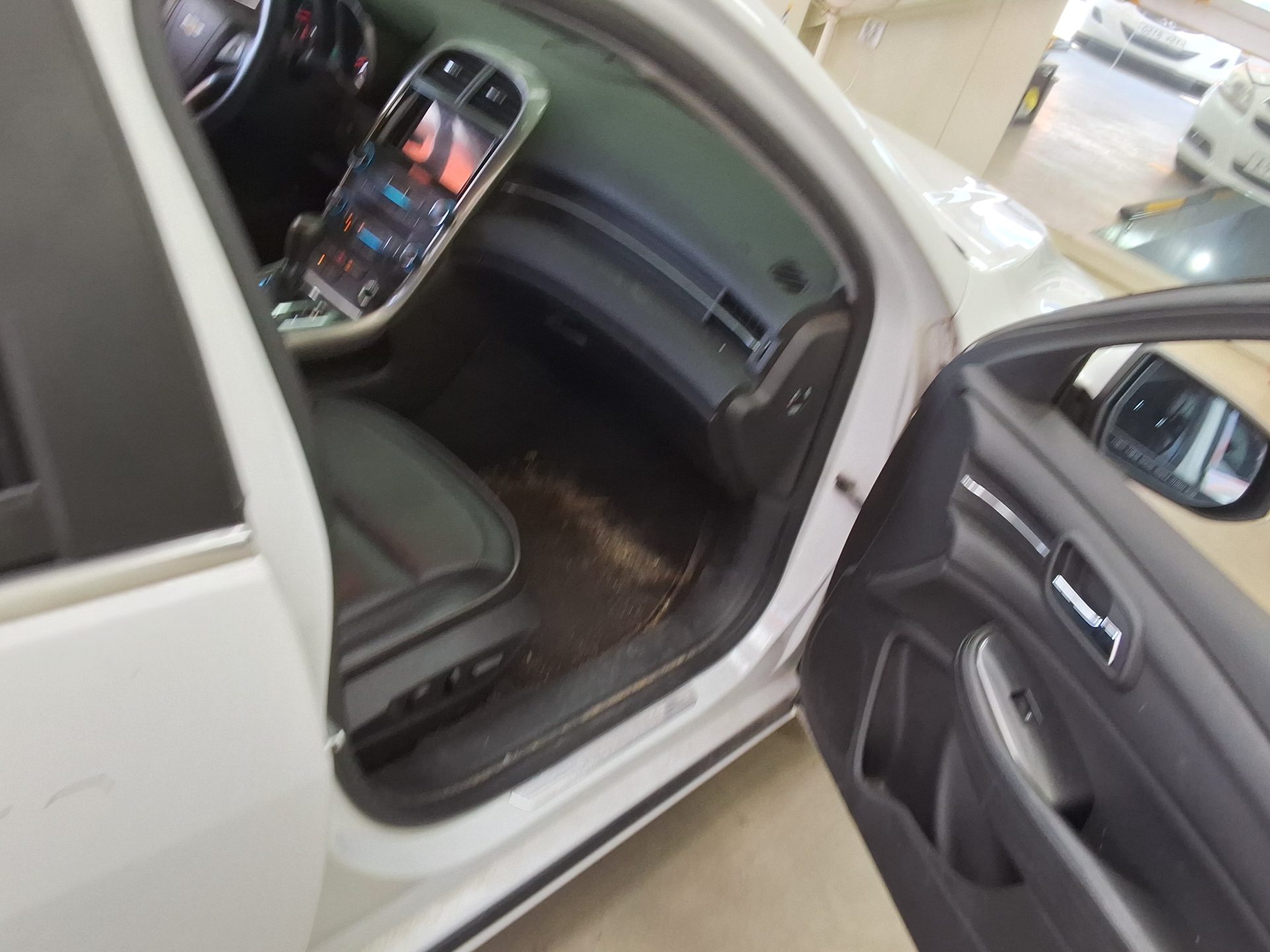 Chevrolet Malibu 2012 - Image 13