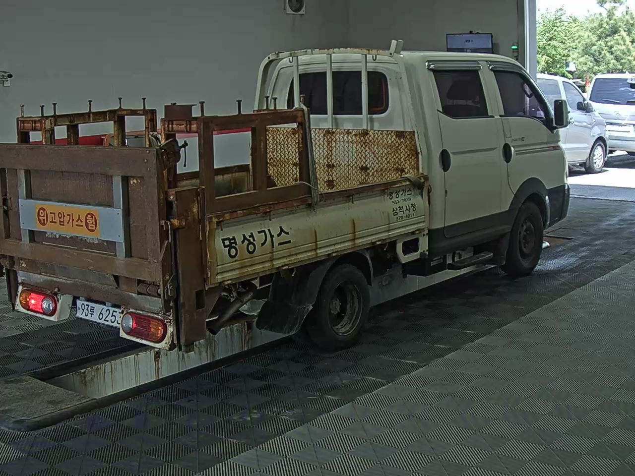 Hyundai Porter 2018 - Image 4