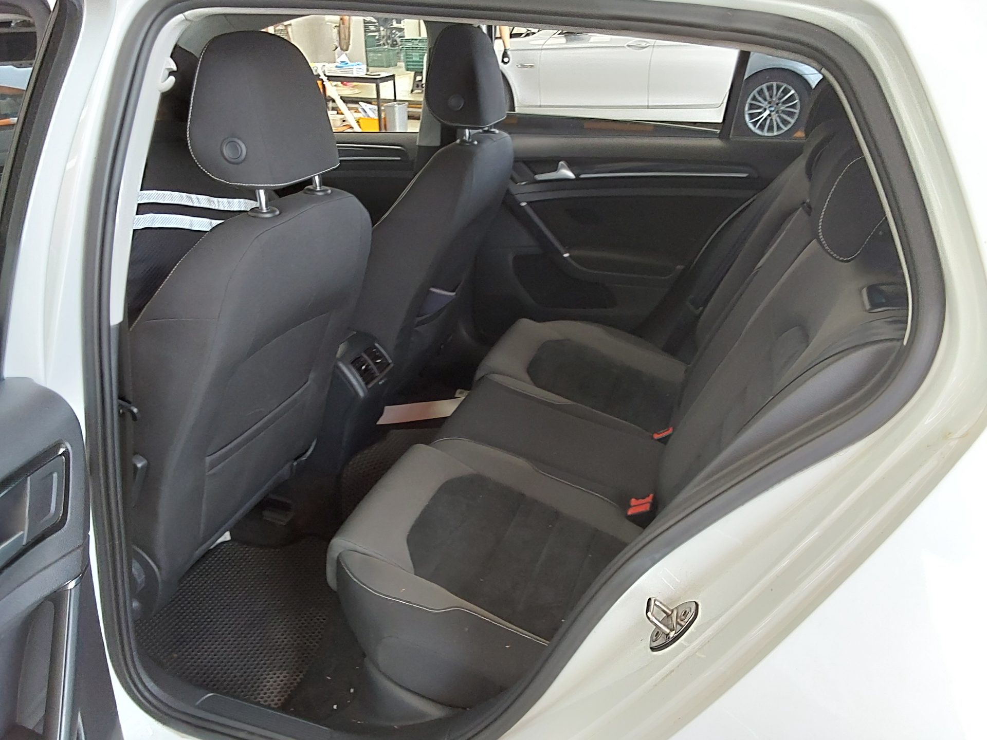 Volkswagen Golf 2015 - Image 12