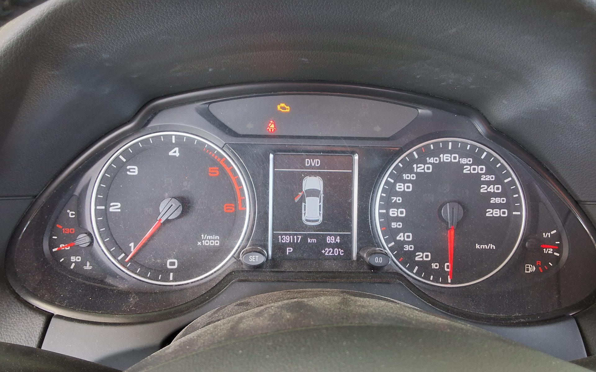 Audi Q5 2012 - Image 8