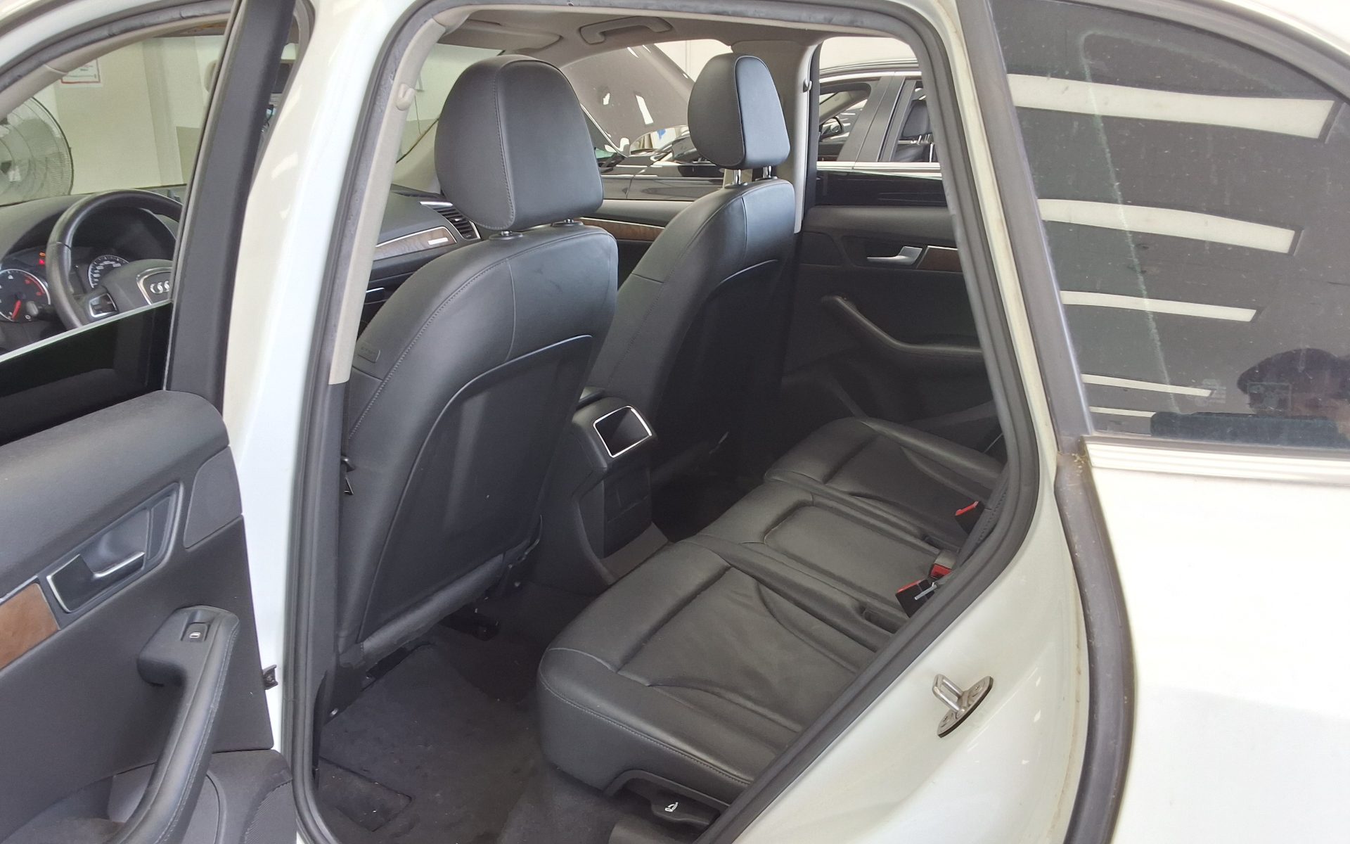 Audi Q5 2012 - Image 11