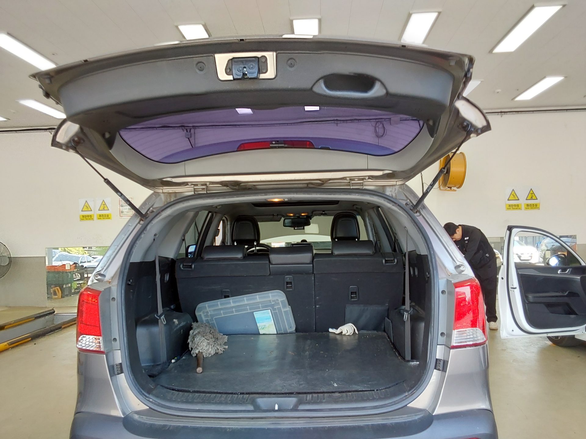 Kia Sorento 2010 - Image 16