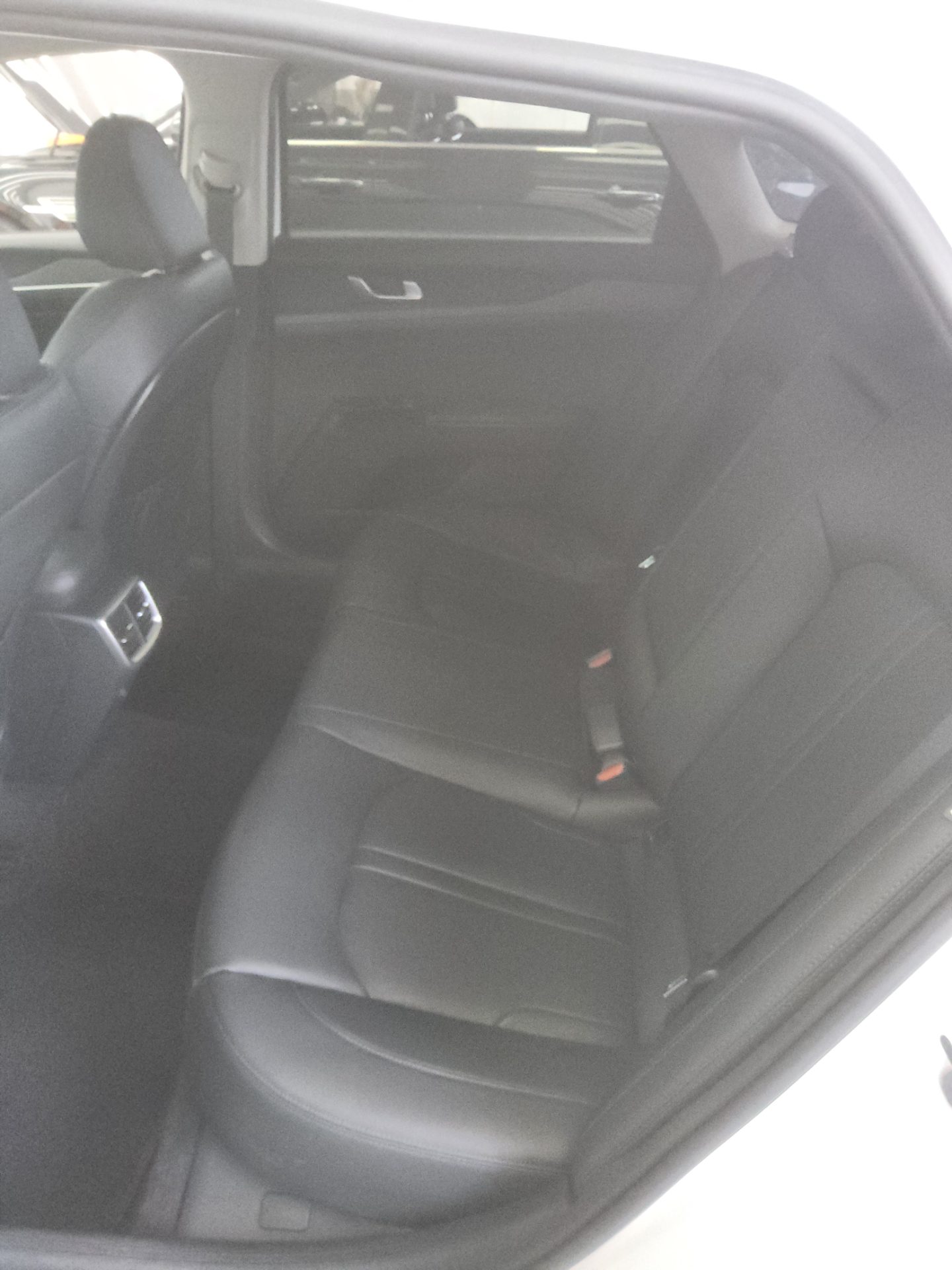 Kia K5 2024 - Image 11