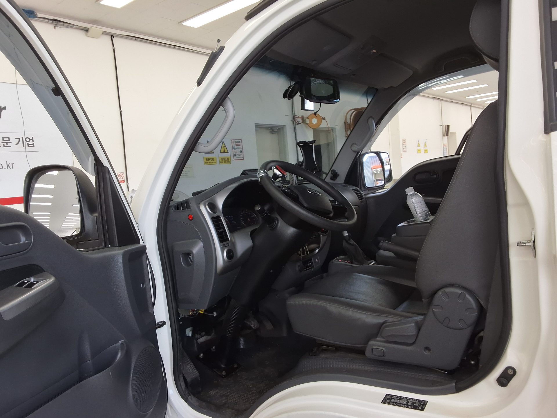 Chrysler Cargo 2020 - Image 10