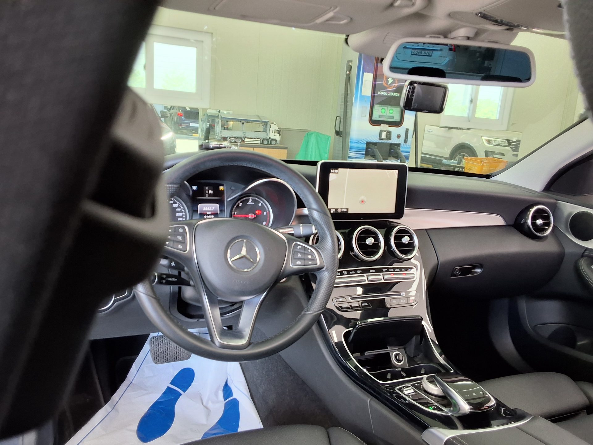 2016 - mercedes-benz c220