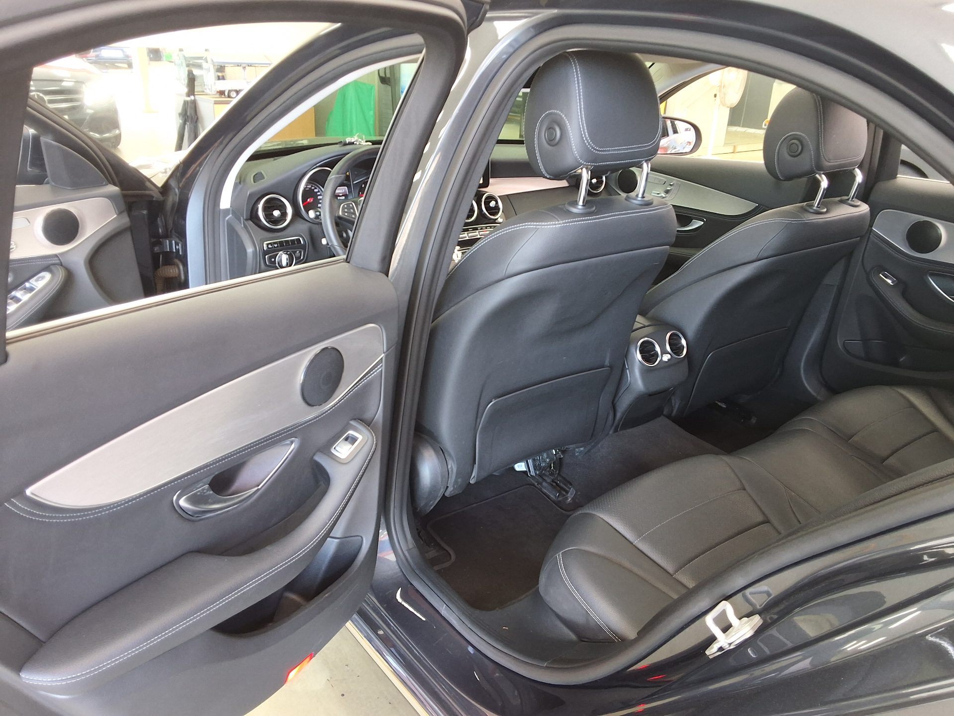 2016 - mercedes-benz c220