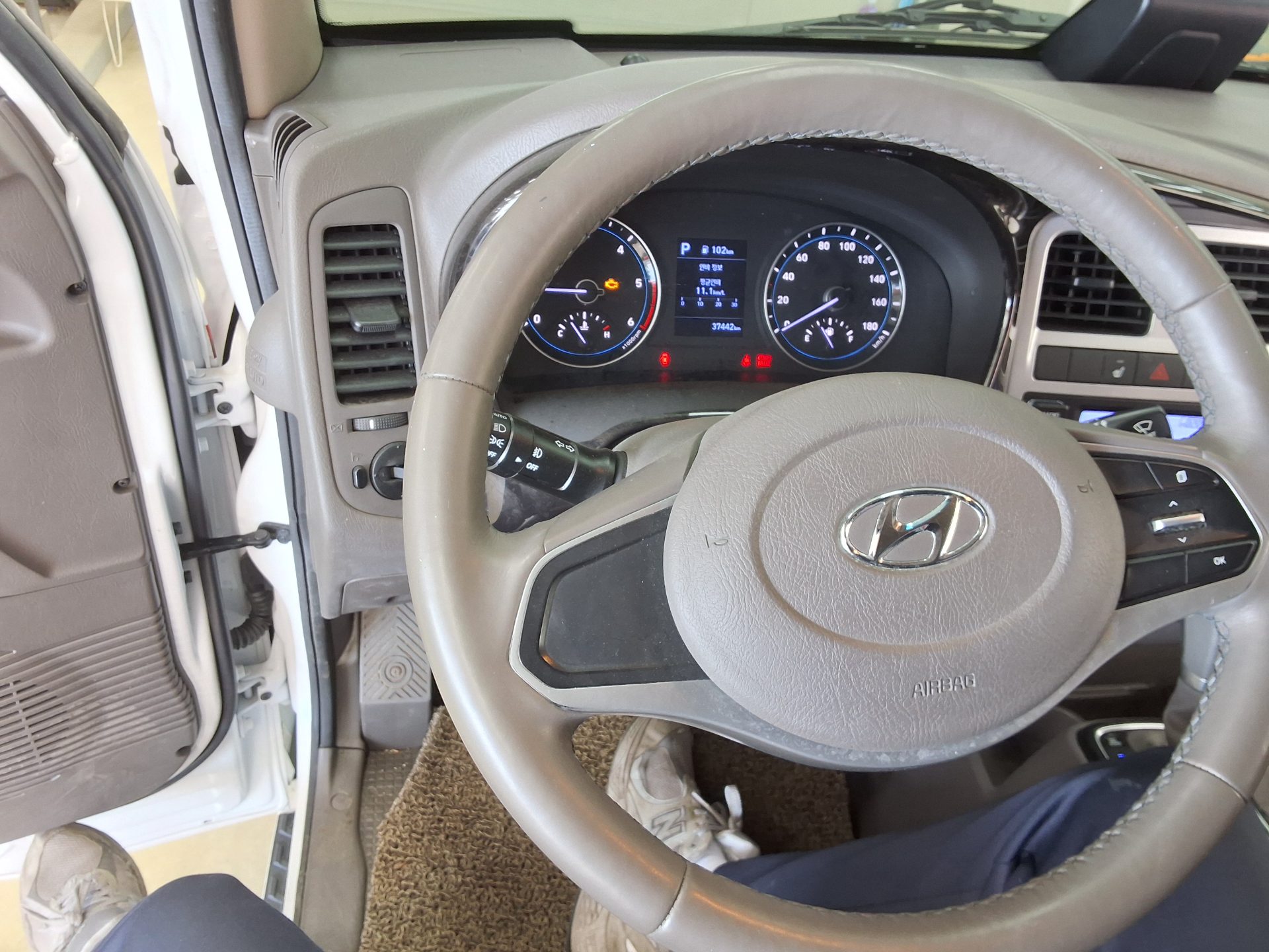Hyundai Porter 2023 - Image 15