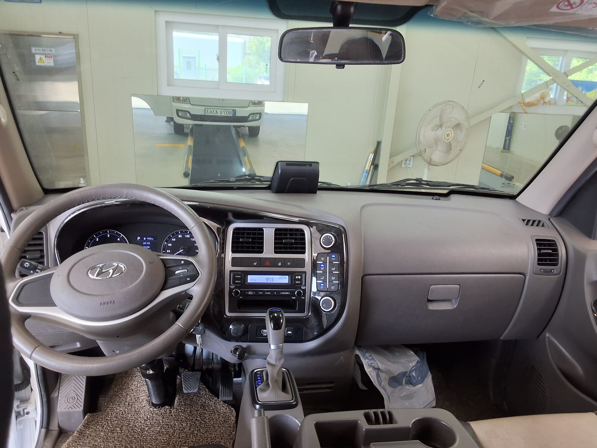 Hyundai Porter 2023 - Image 16