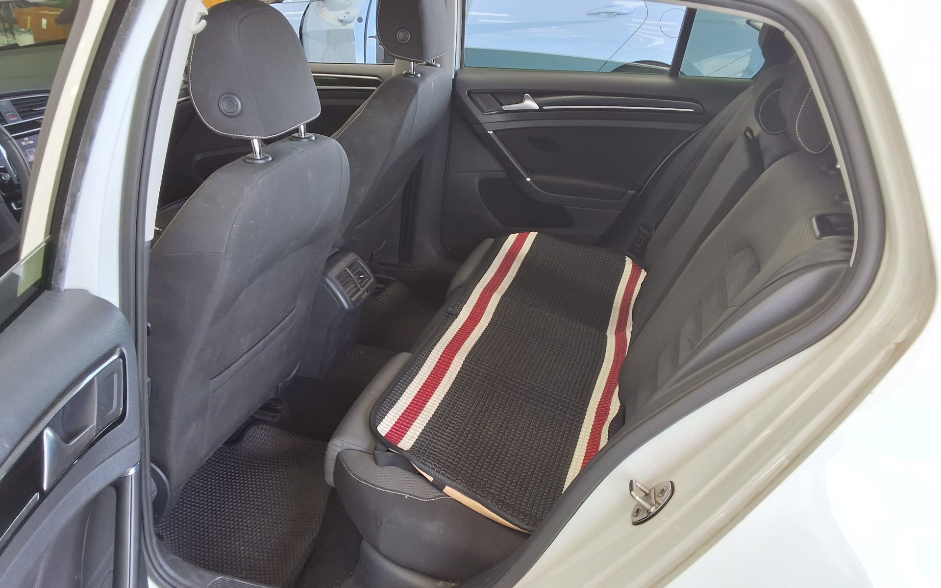Volkswagen Golf 2014 - Image 11