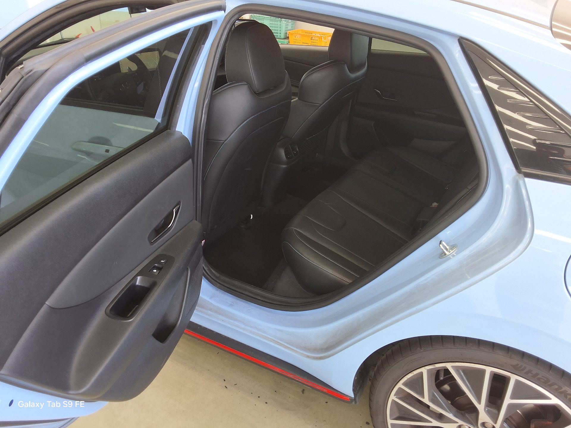 Hyundai Elantra - 11