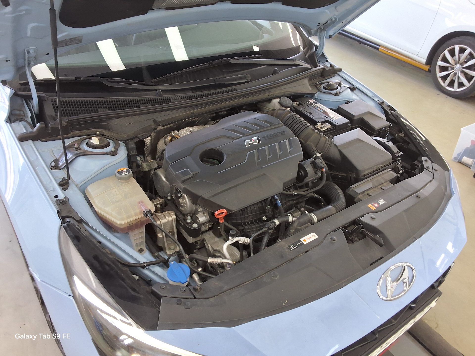 Hyundai Elantra - 19