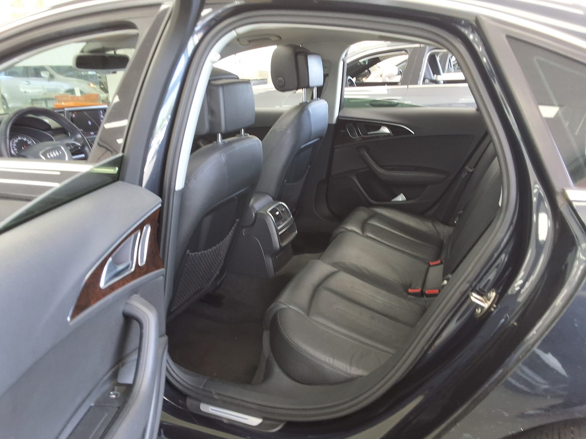 Audi A6 2014 - Image 11