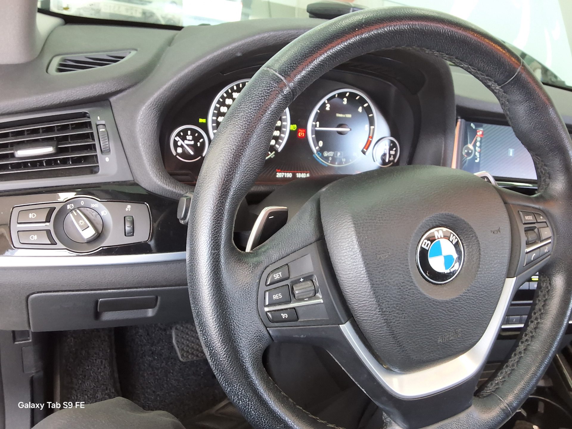 BMW X4 2015 - Image 16