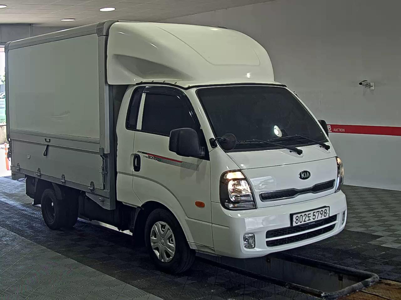 Chrysler Cargo 2020 - Image 2