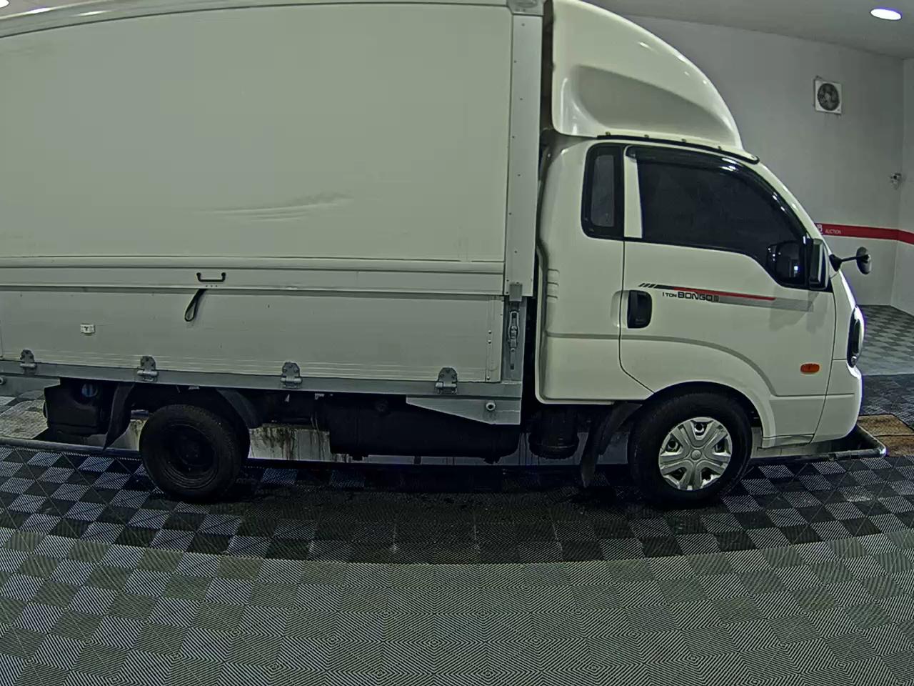 Chrysler Cargo 2020 - Image 3
