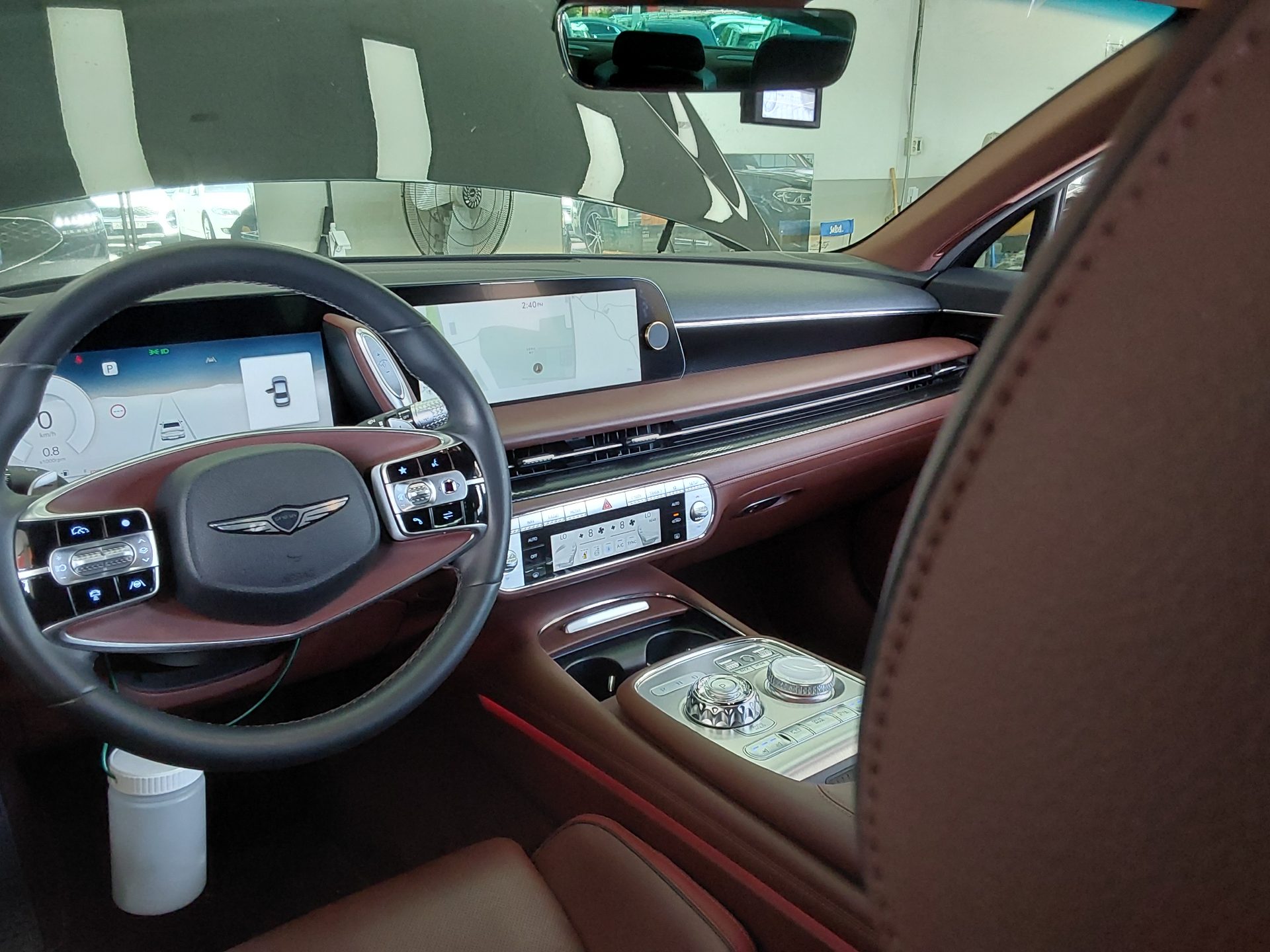 2022 - genesis g90