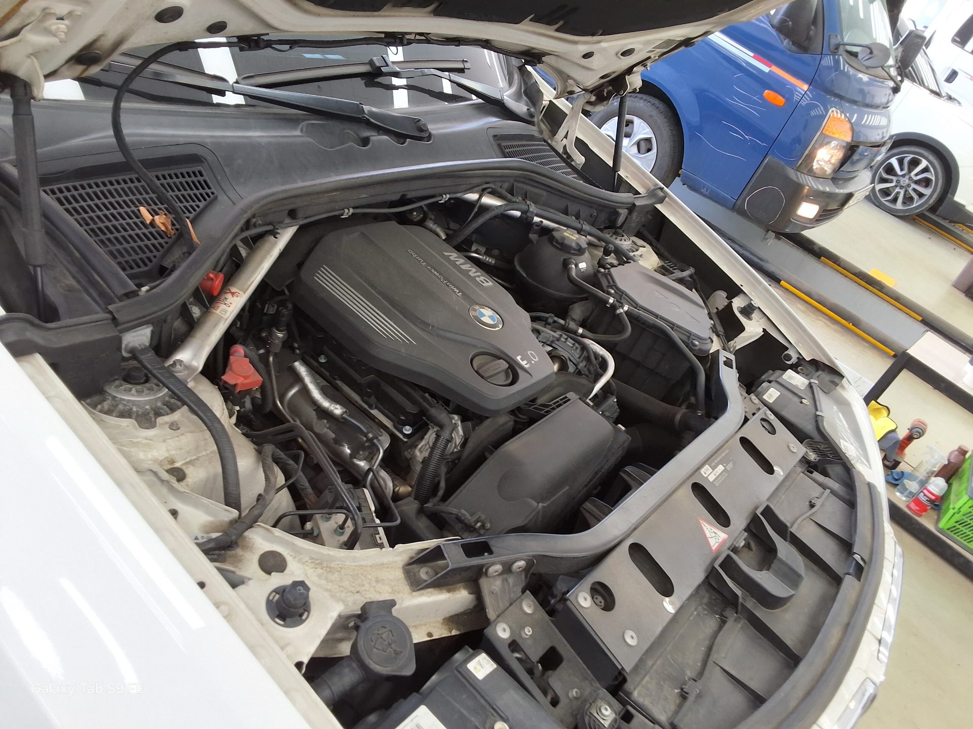 BMW X4 2015 - Image 21