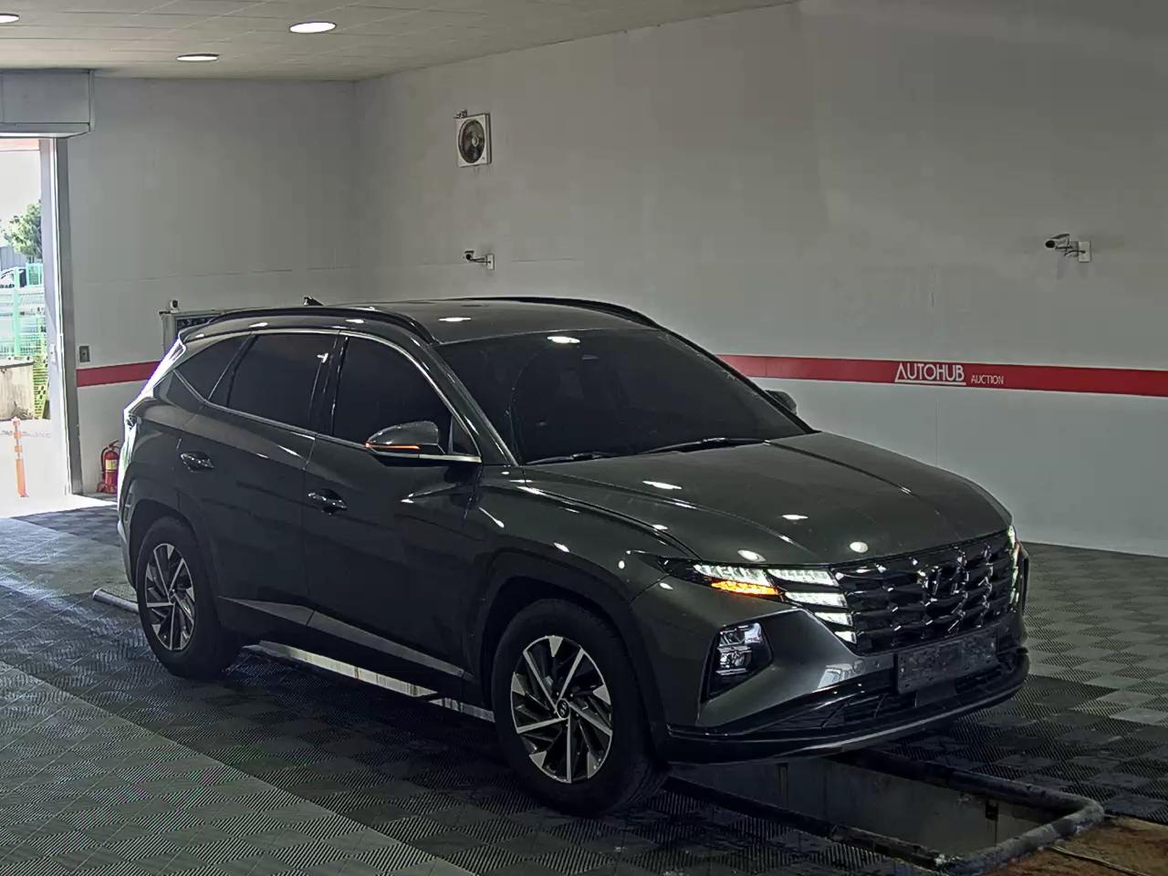 Hyundai Tucson 2022 - Image 2