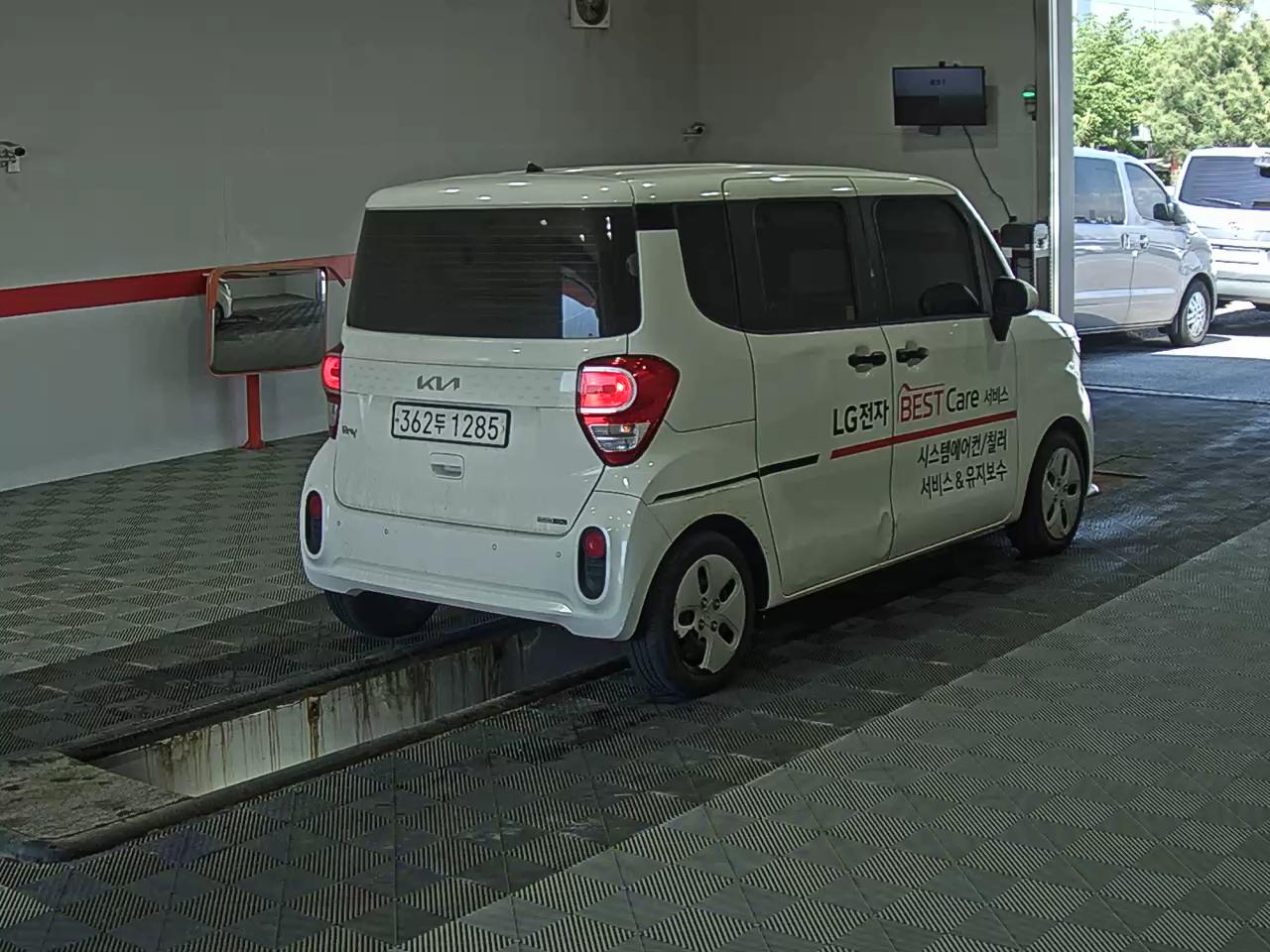 Kia Other 2022 - Image 4