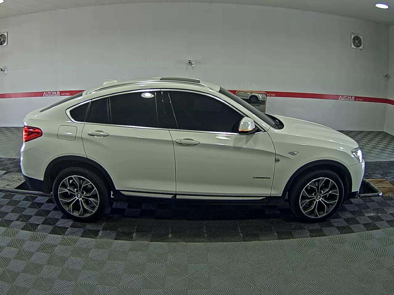 BMW X4 2015 - Image 3