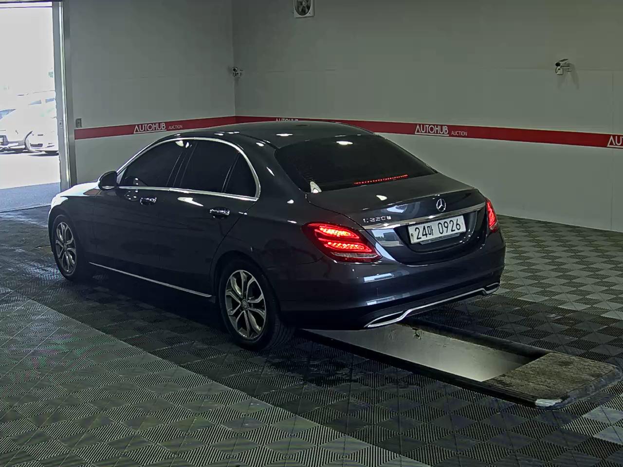 2016 - mercedes-benz c220
