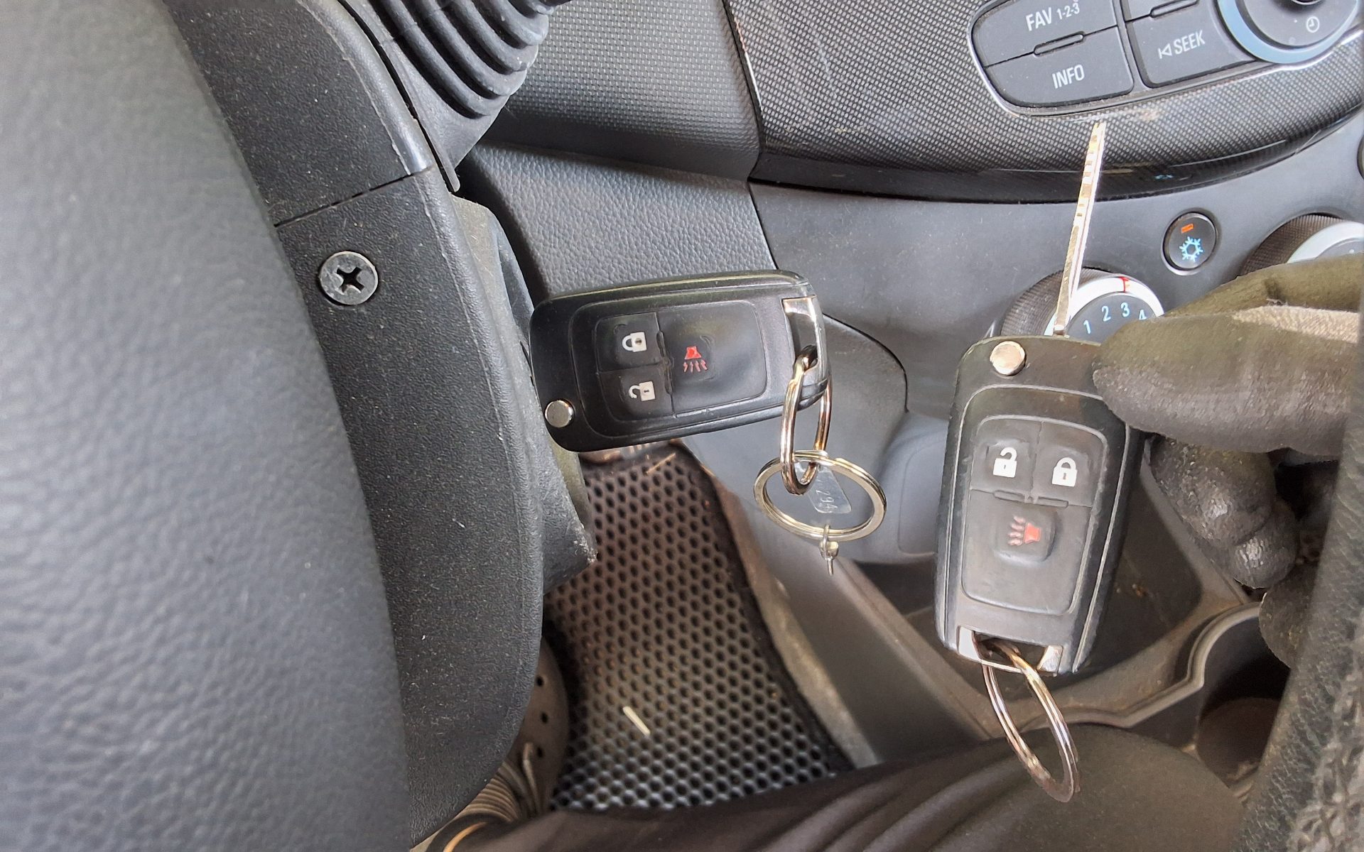 Chevrolet Spark 2015 - Image 17