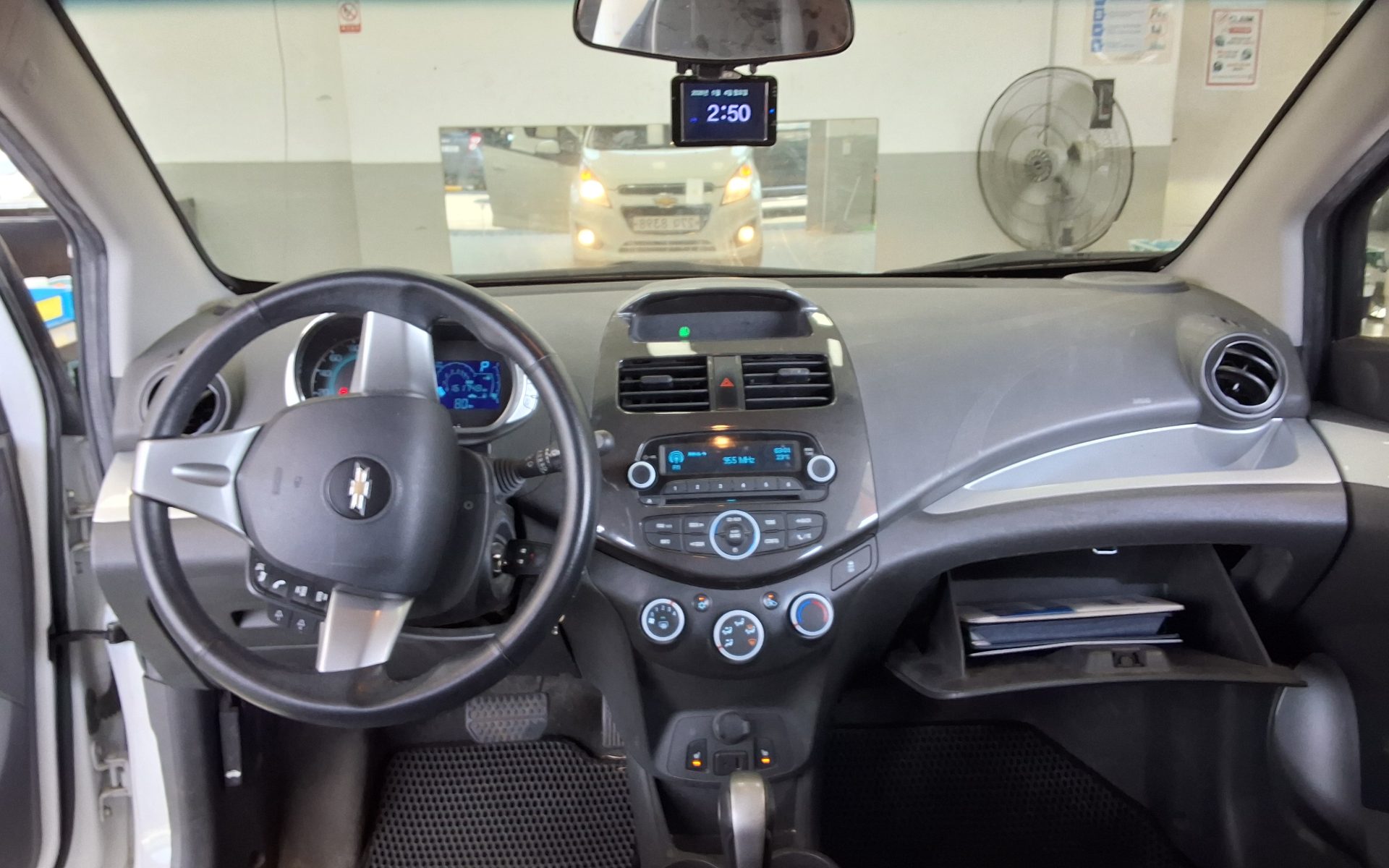 Chevrolet Spark 2015 - Image 10