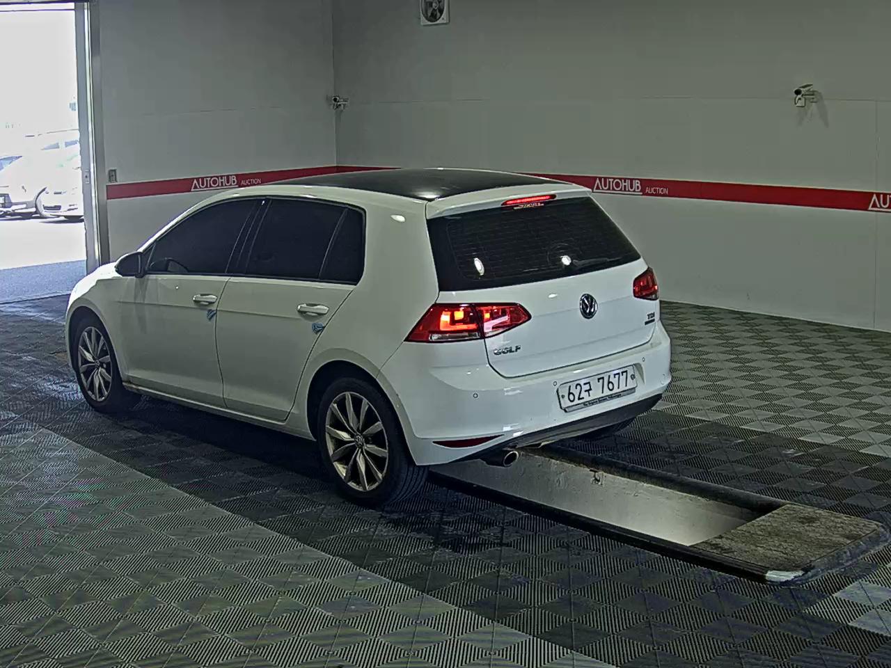Volkswagen Golf 2014 - Image 5