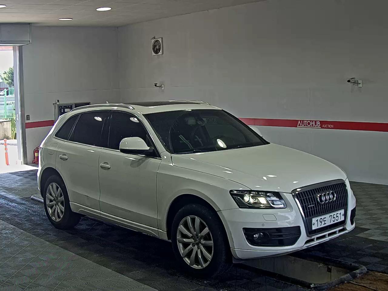 Audi Q5 2012 - Image 2
