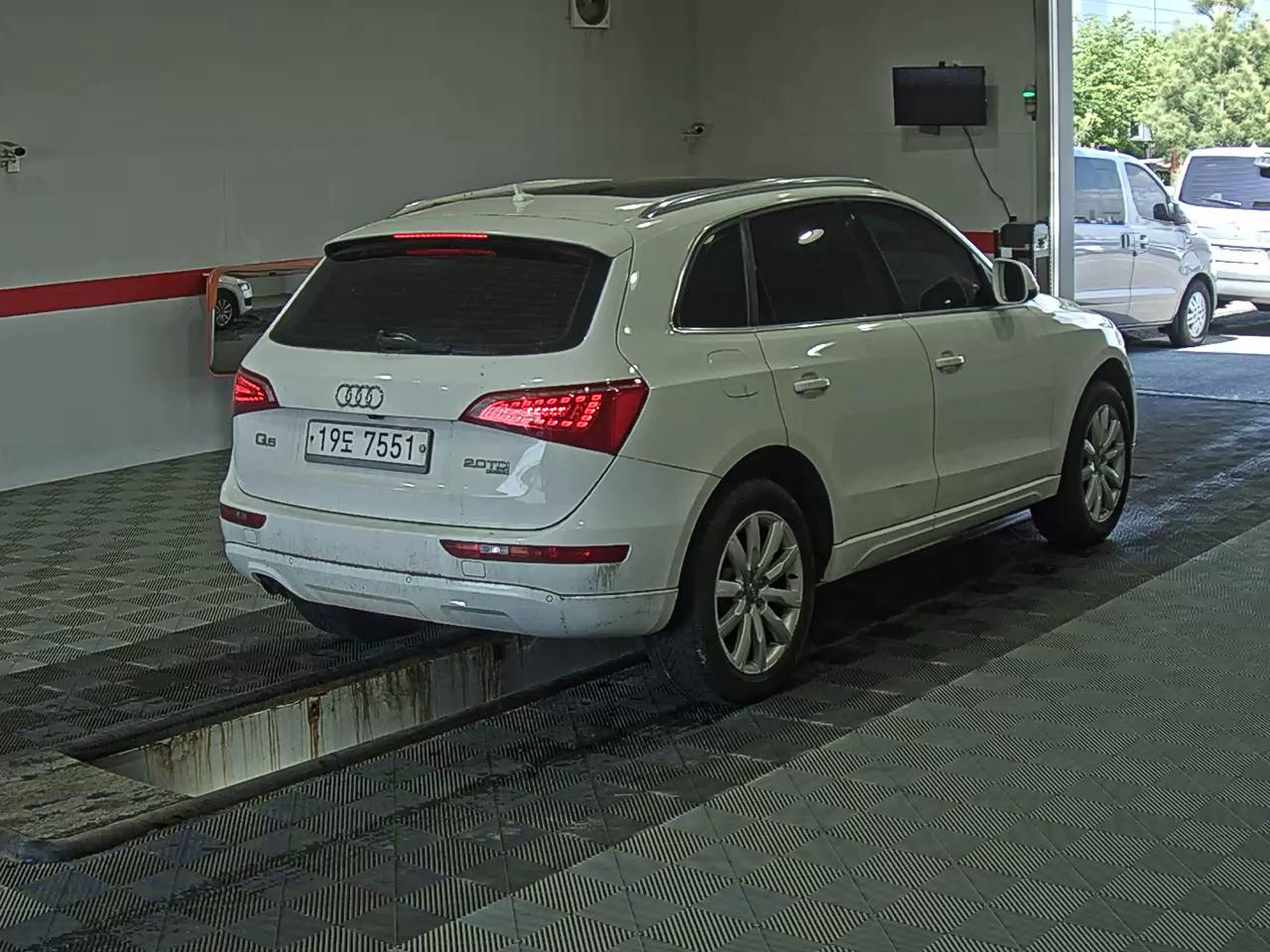 Audi Q5 2012 - Image 4