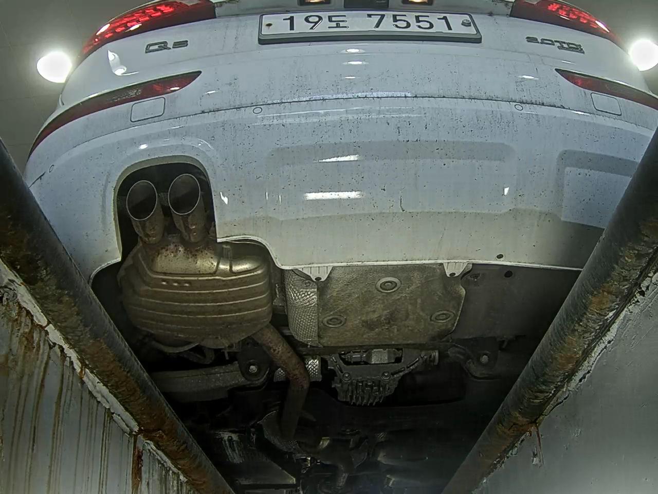 Audi Q5 2012 - Image 7