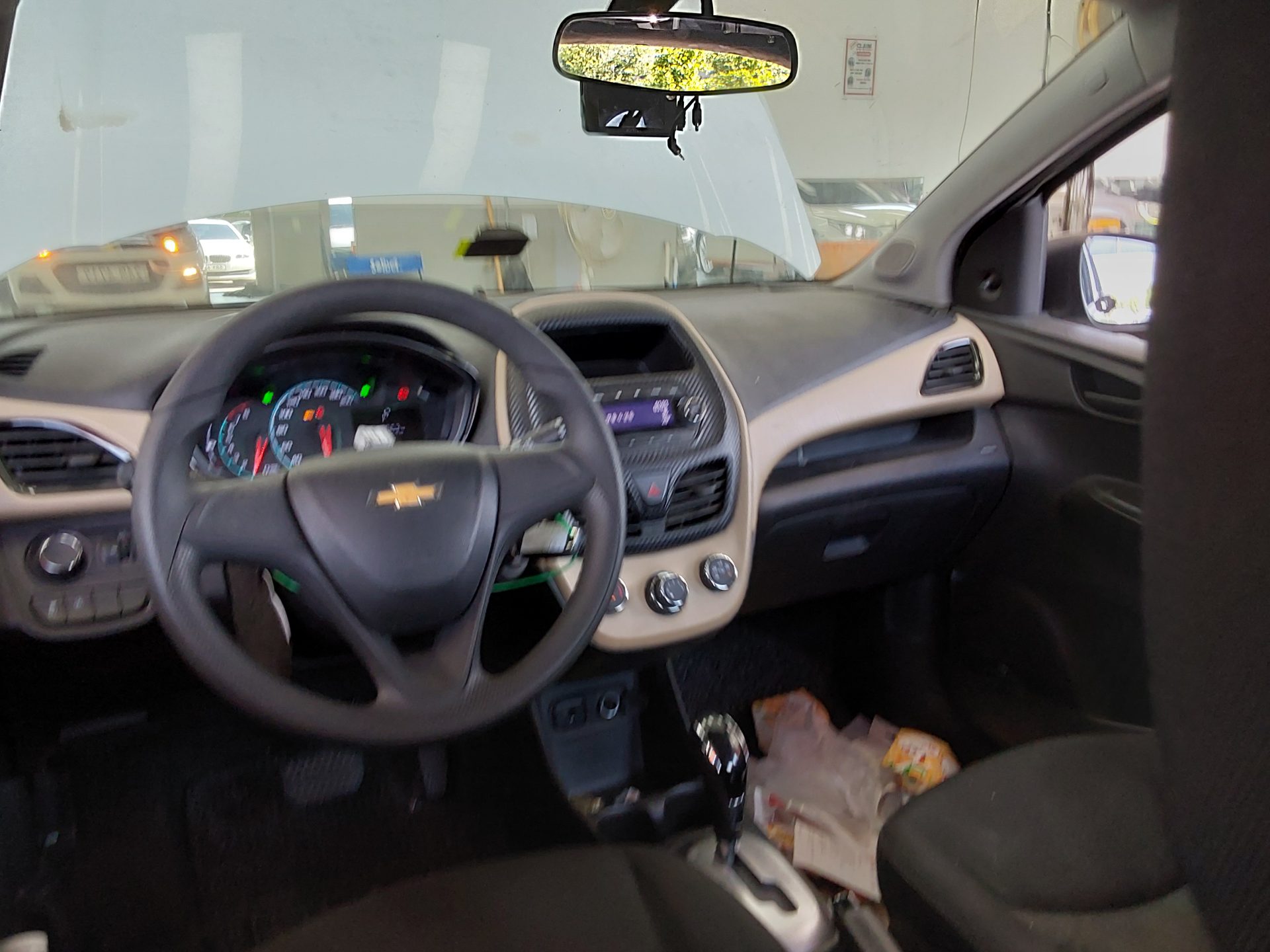 Chevrolet Spark 2018 - Image 11