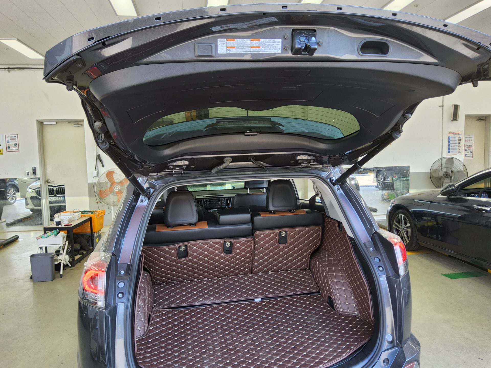 Toyota RAV4 2018 - Image 14