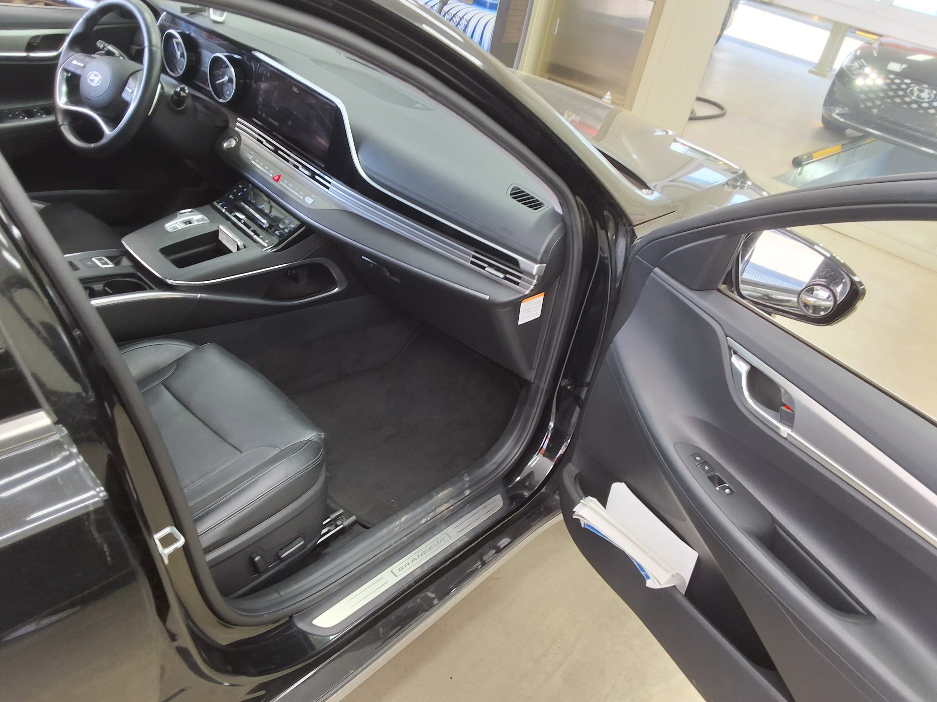Hyundai Grandeur 2020 - Image 13
