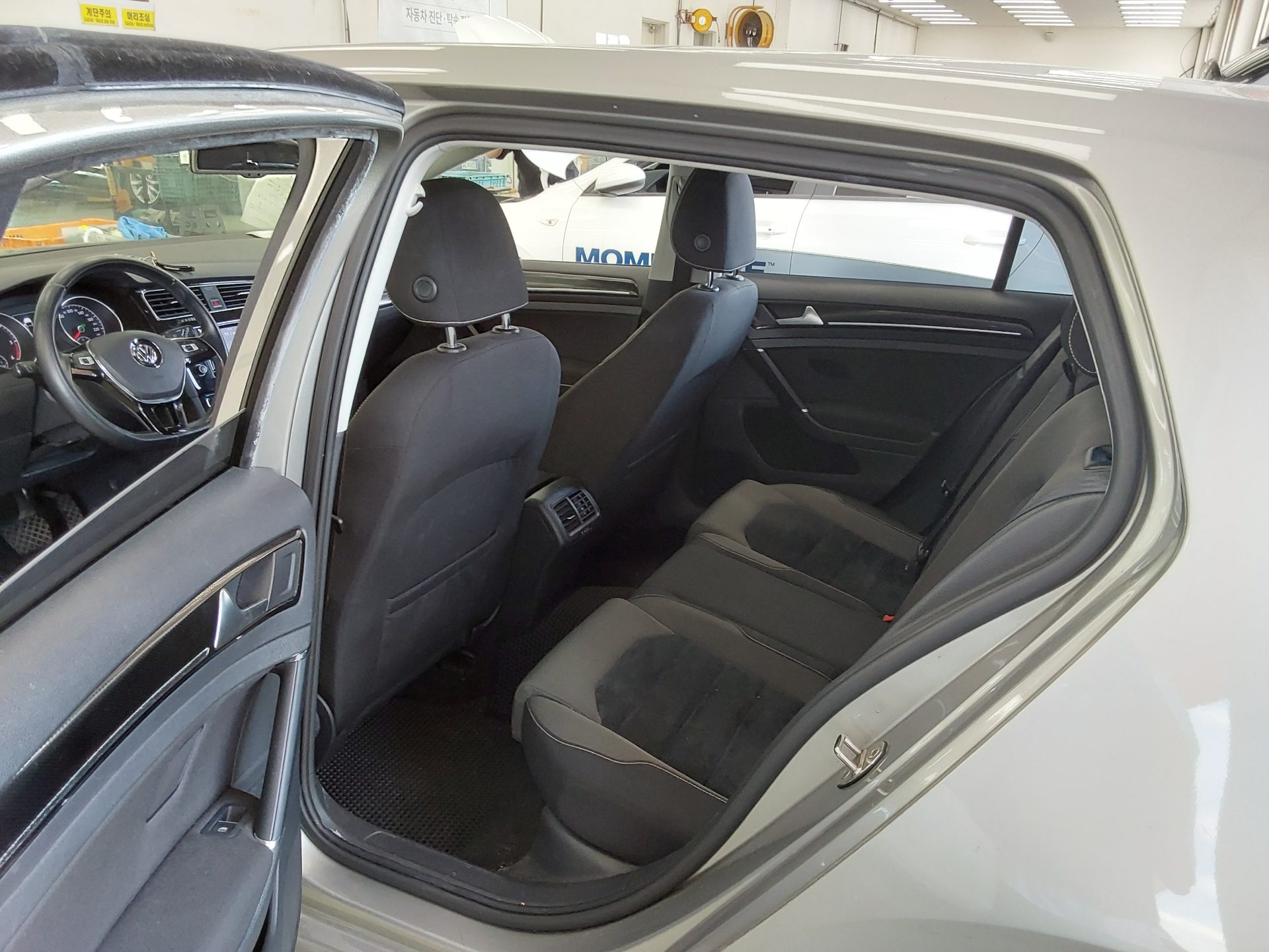 Volkswagen Golf 2015 - Image 12