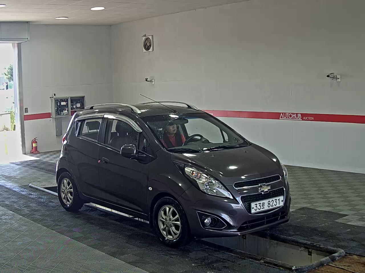 Chevrolet Spark 2013 - Image 2