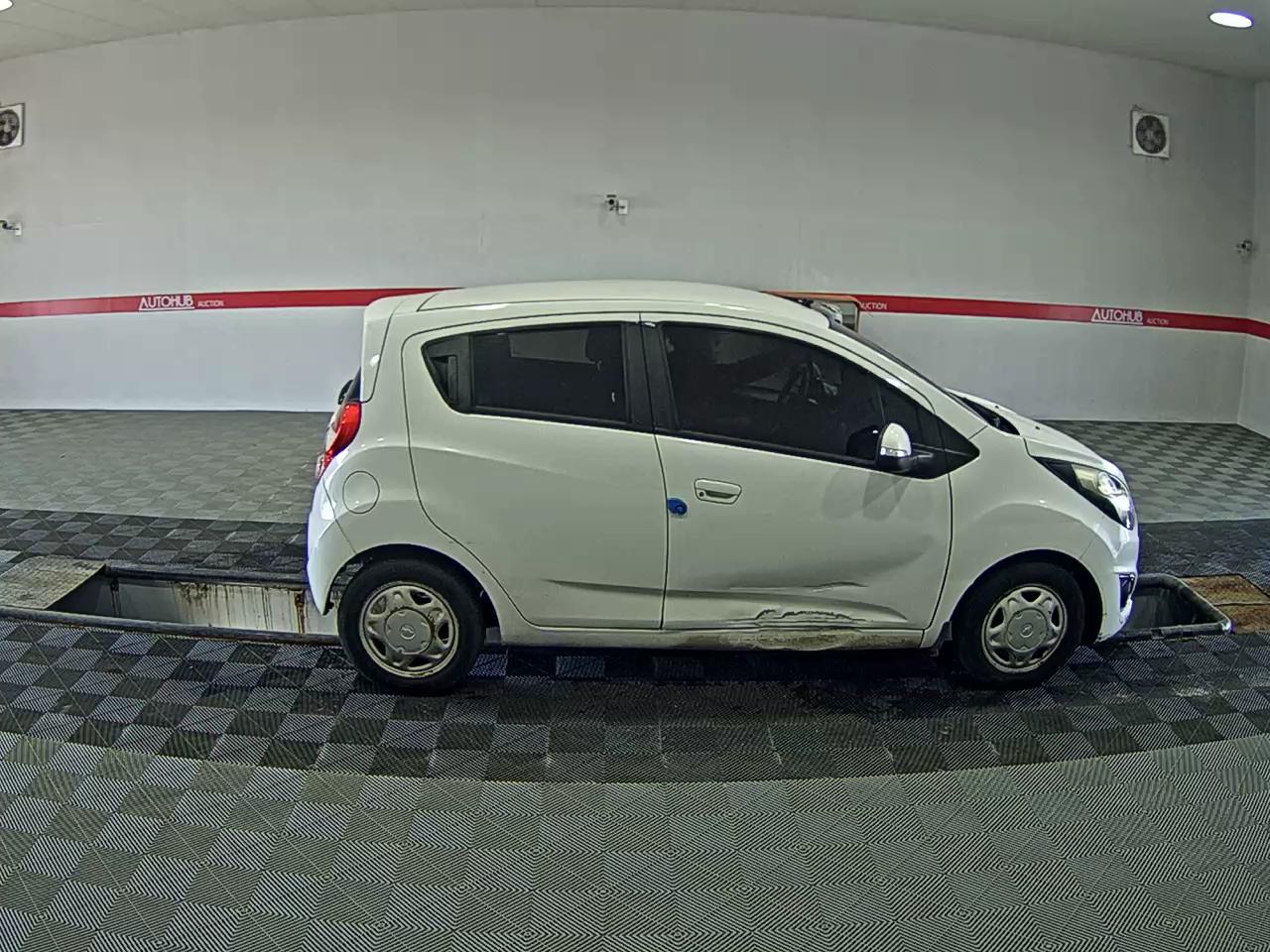 Chevrolet Spark 2015 - Image 3