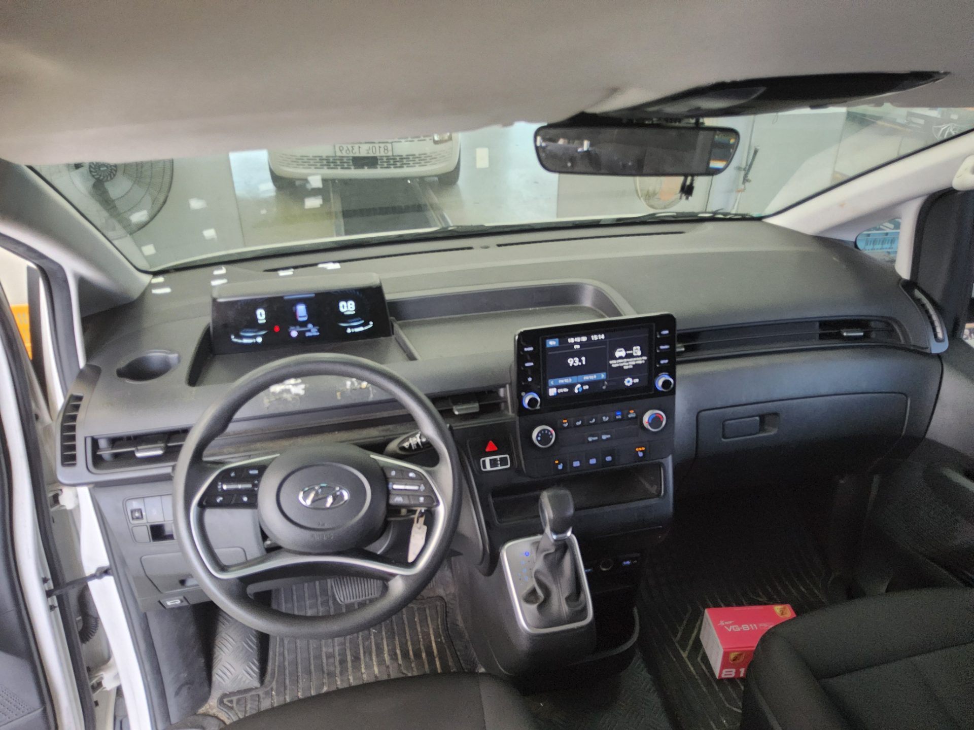 Hyundai Staria 2023 - Image 10